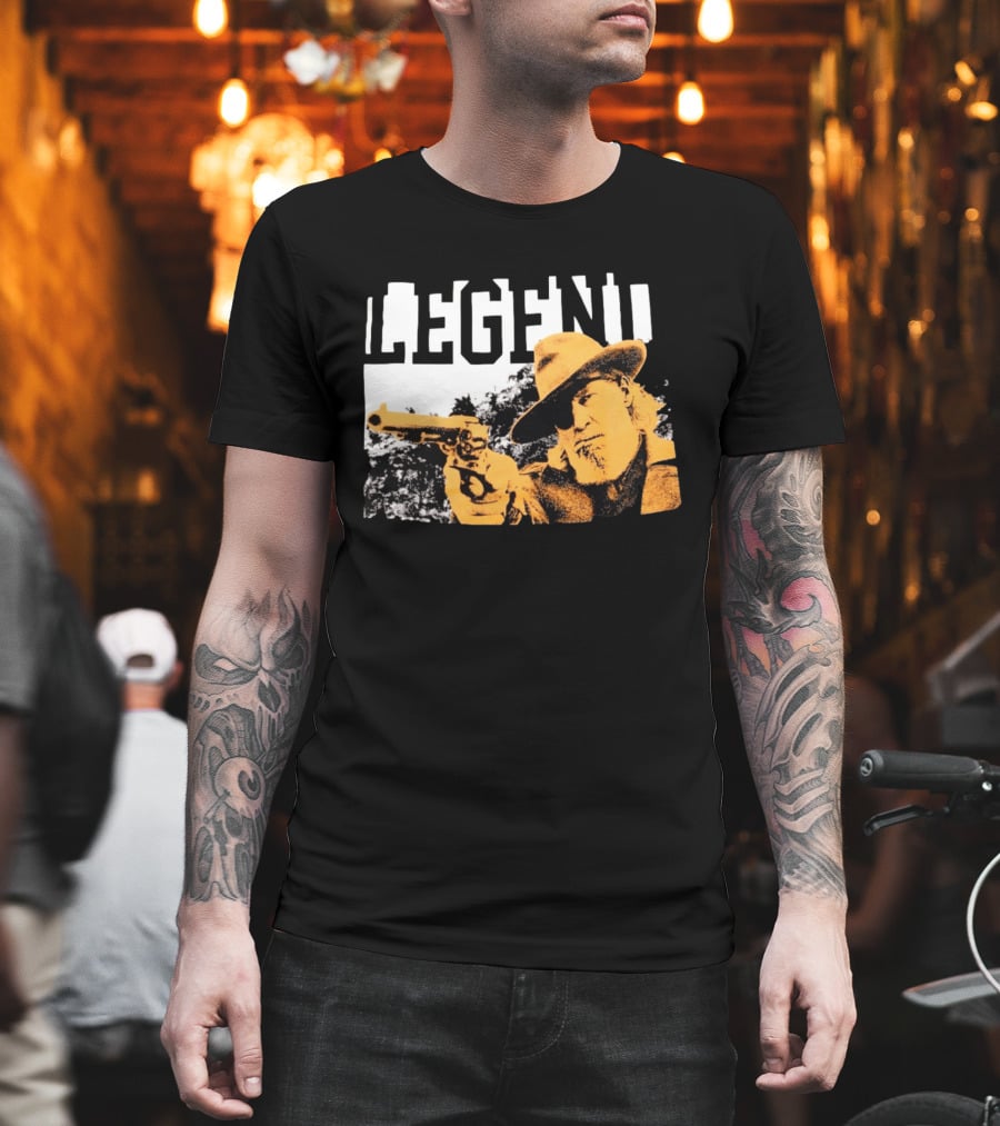 Legend Clint Eastwood Pointing Revolver T-Shirt