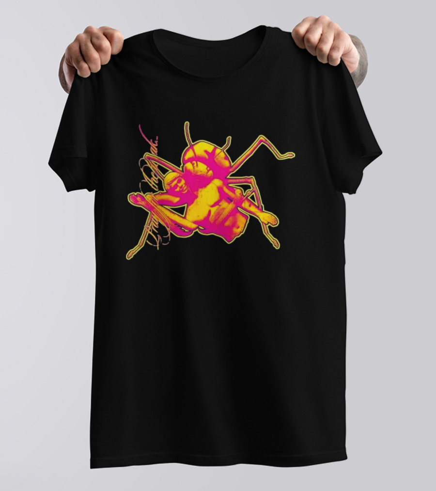 Pray Of The Mantis Humanoid Insect Fantasy T-Shirt