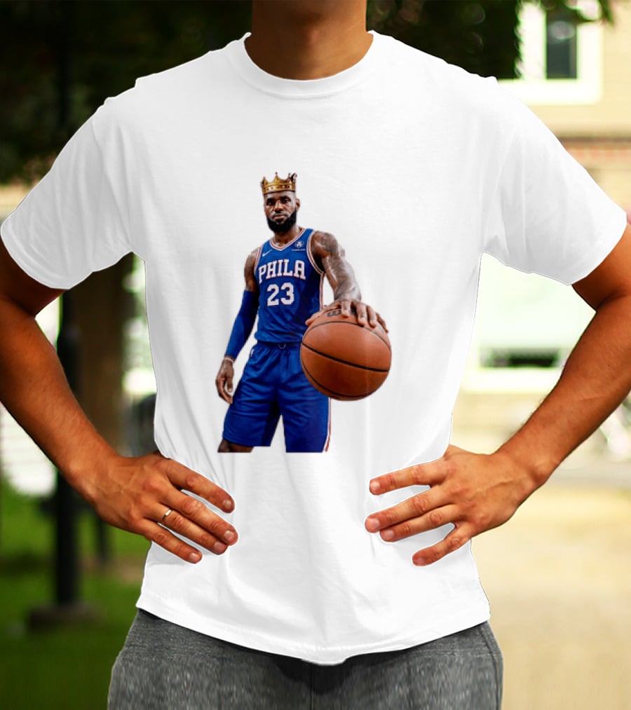 LeBron James King Crown Dribbling Philadelphia 76ers Basketball Player 23 Phila T-Shirt
