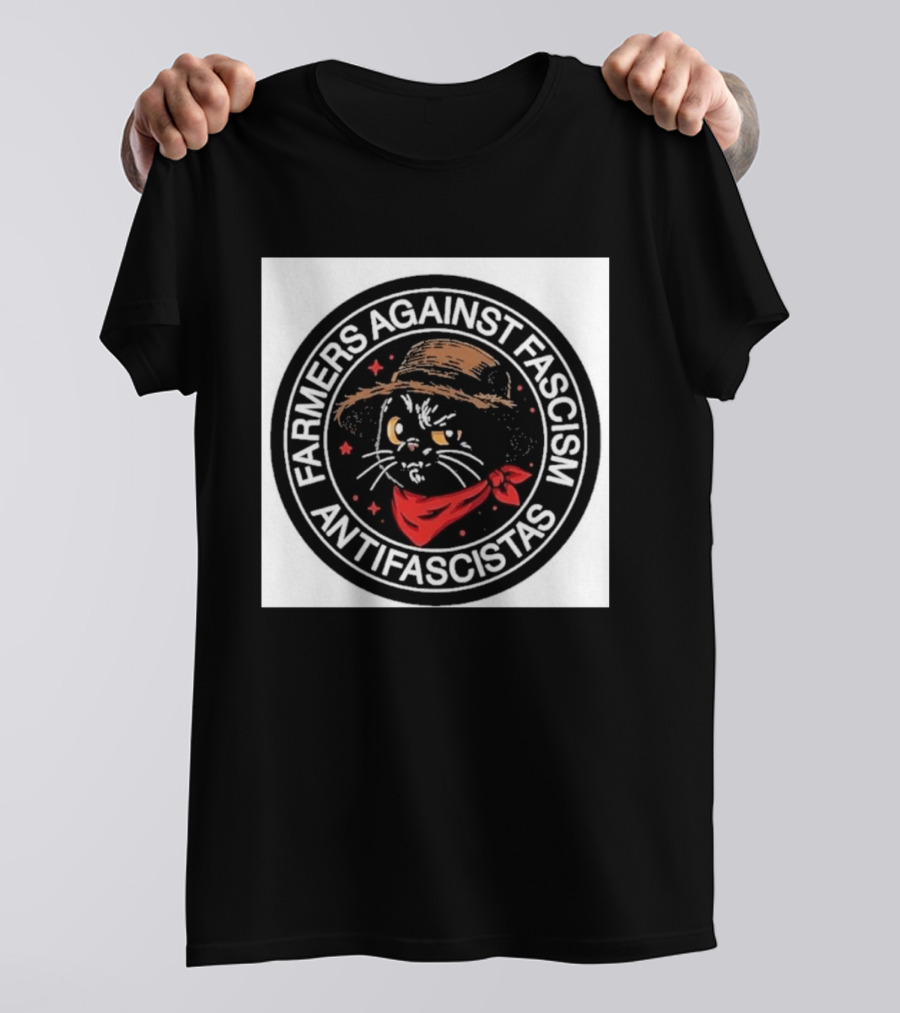 Farmers Against Fascism Antifascistas Cat Straw Hat Red Bandana T-Shirt