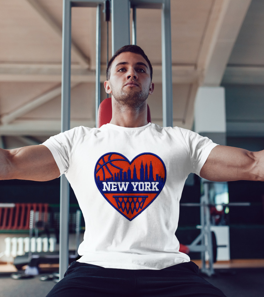 New York Knicks Heart Skyline Basketball Hoop T-Shirt