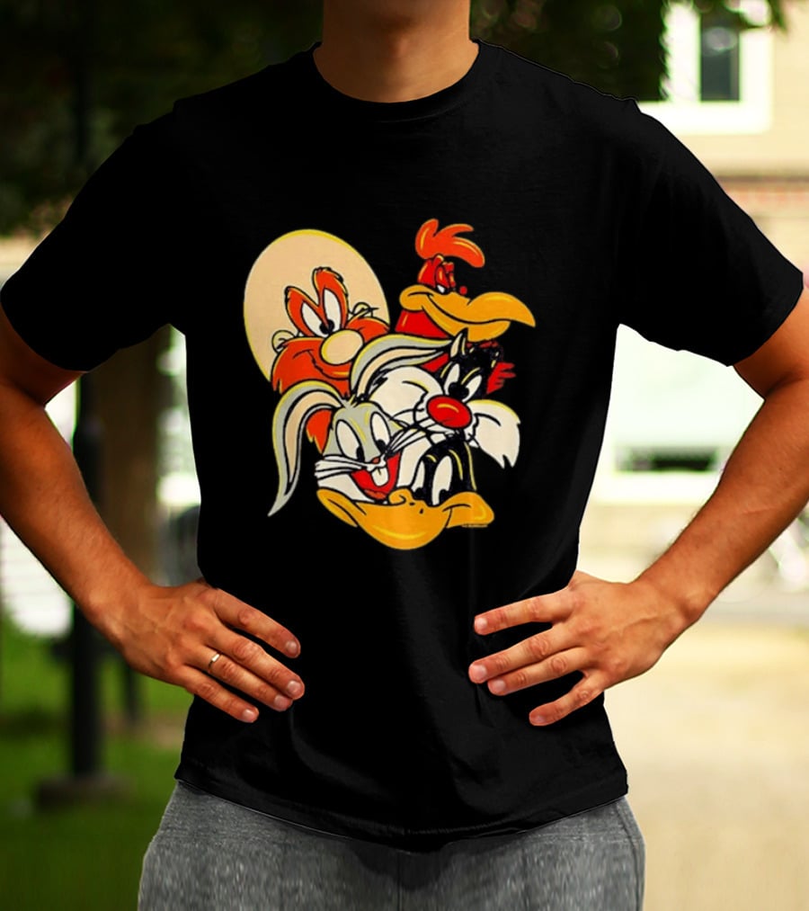 Looney Tunes Smiling Faces Bugs Bunny Sylvester Foghorn Leghorn Taz T-Shirt