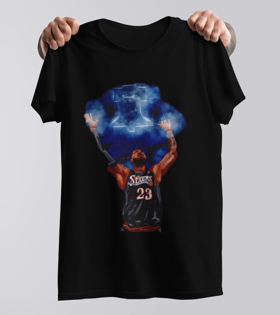 LeBron James Chalk Toss 23 Sixers Philadelphia Basketball 76ers Liberty Bell T-Shirt