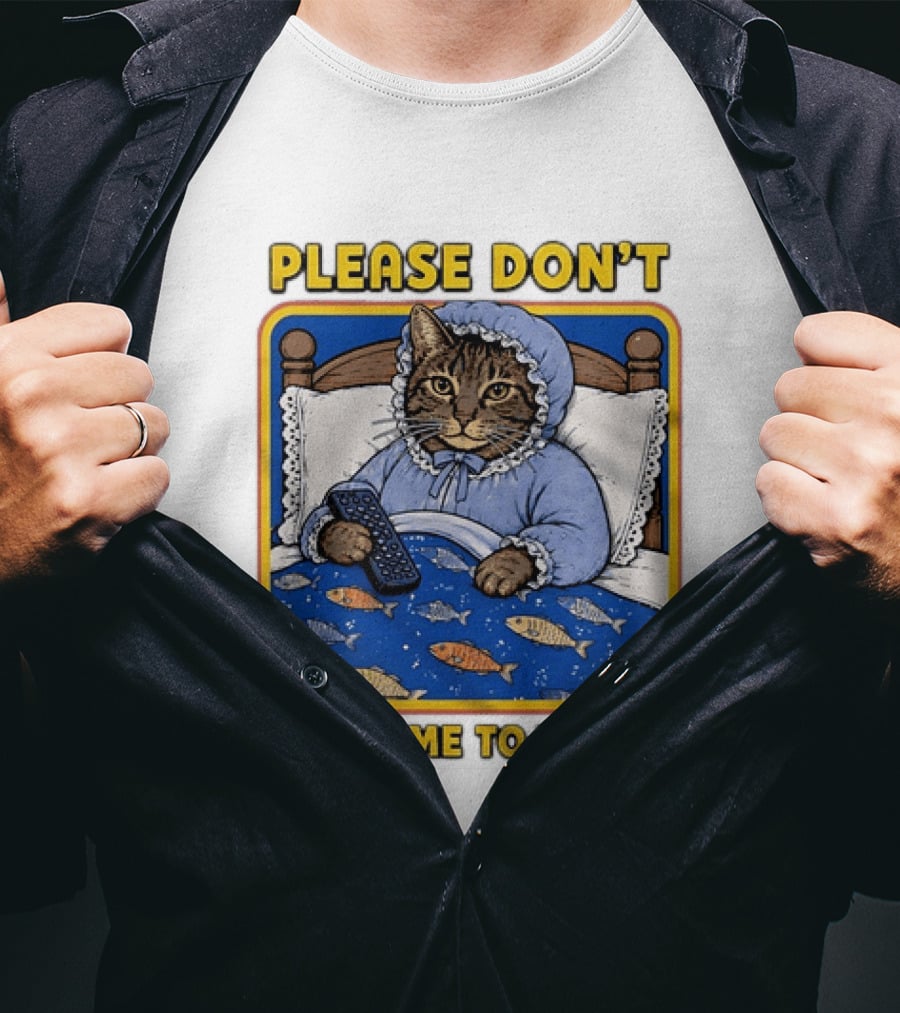 Please Don't Invite Me To Things Cat In Bed With Fish Blanket T-Shirt