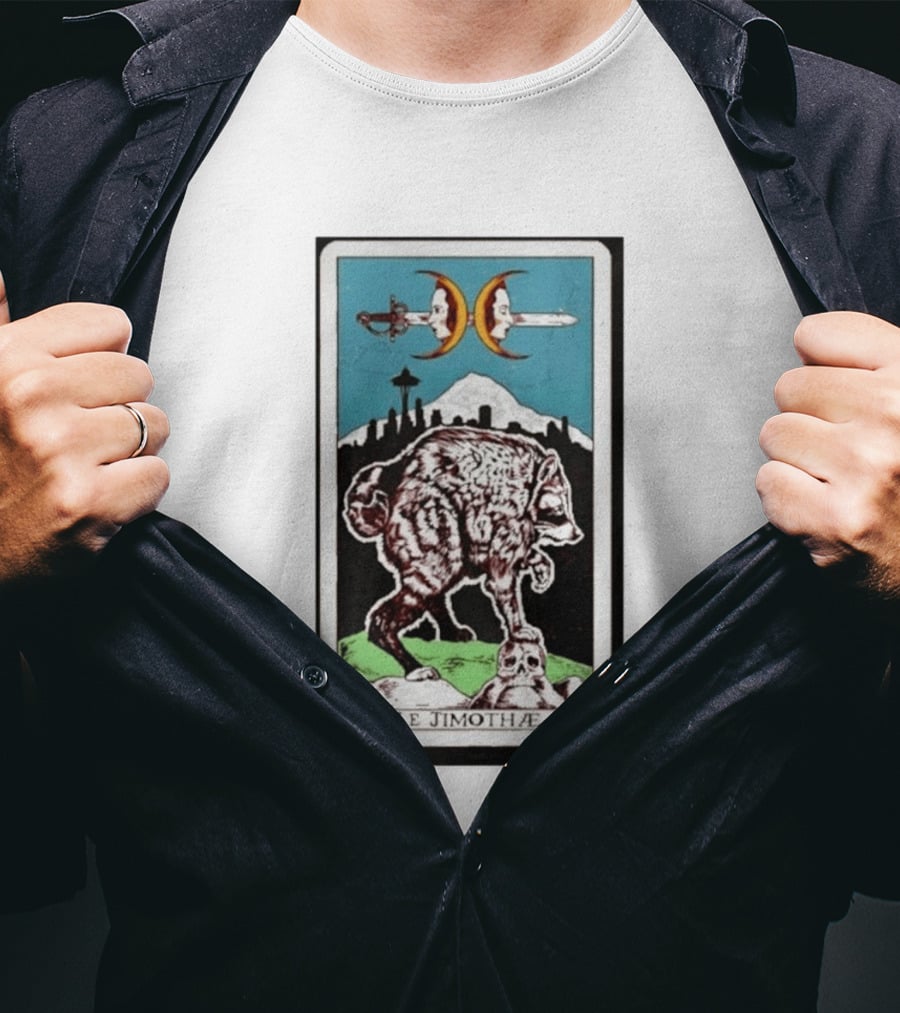 Le Jimothae Raccoon Tarot Seattle Skyline Moon Swords T-Shirt
