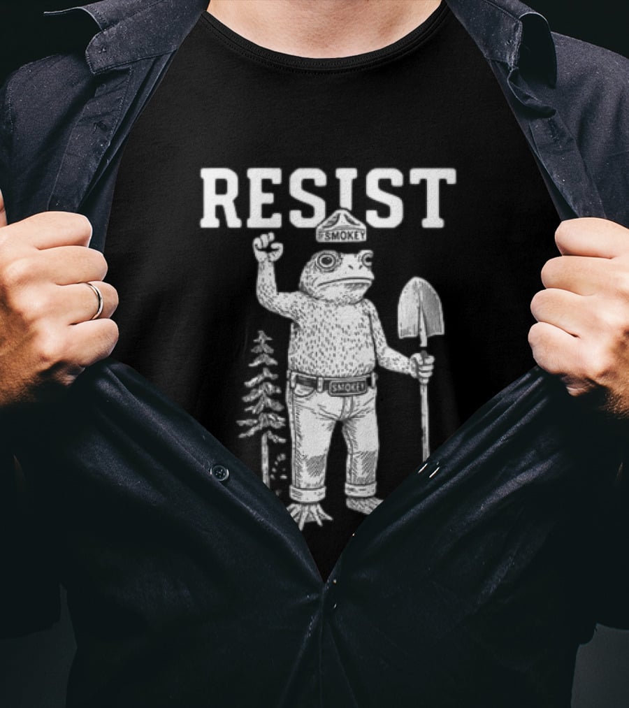 Resist Smokey Frog Portland Original Free Hat T-Shirt