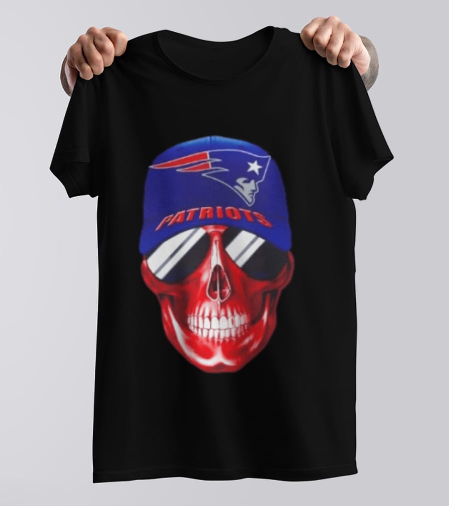 New England Patriots Cap Skull Smiling For Fans T-Shirt