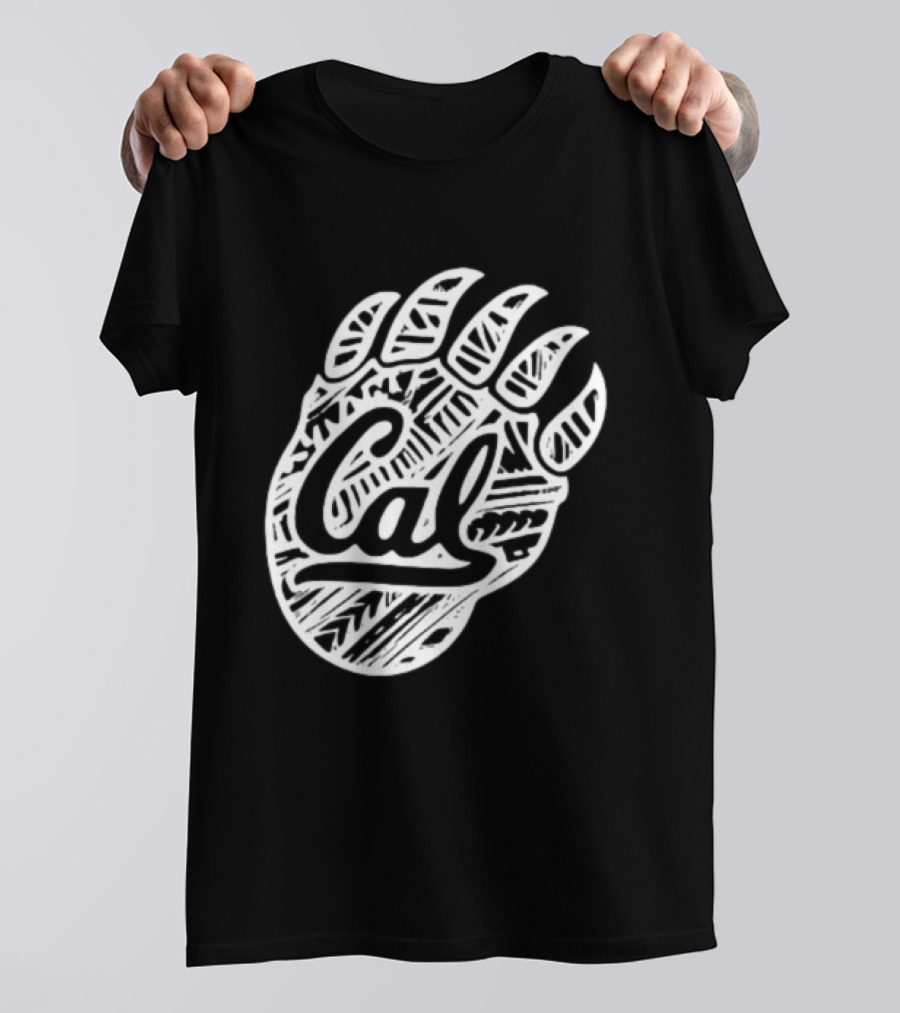 Trending Chicago Bears Football Bear Paw Cal T-Shirt