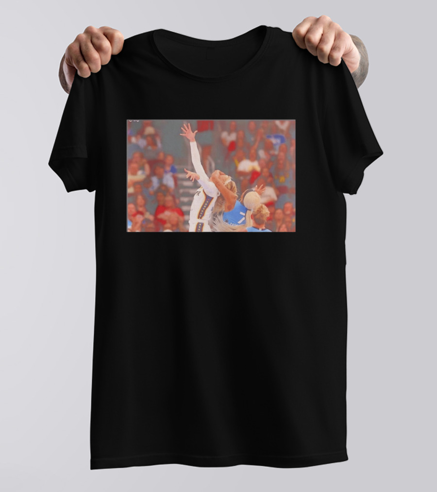 Chennedy Carter 7 Intense Matchup Chicago Sky Vs Indiana Fever Basketball Action T-Shirt