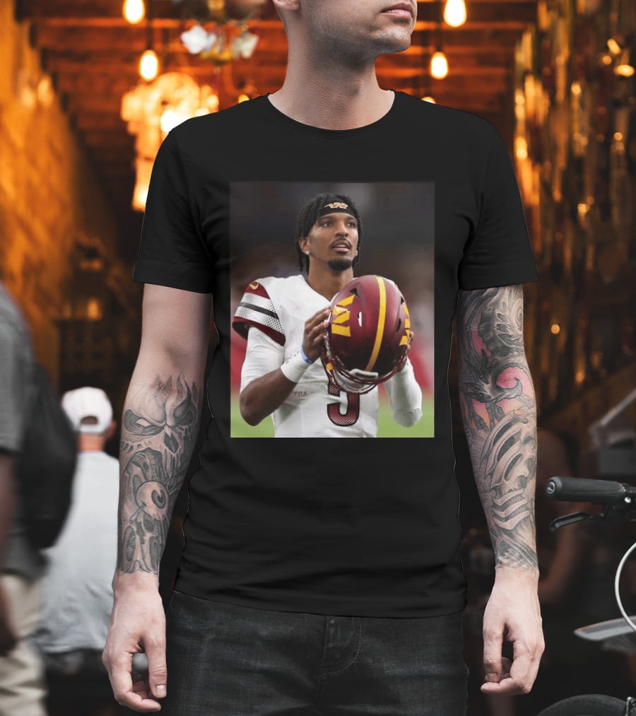 Washington Commanders Quarterback Jayden Daniels Football Player Sports T-Shirt