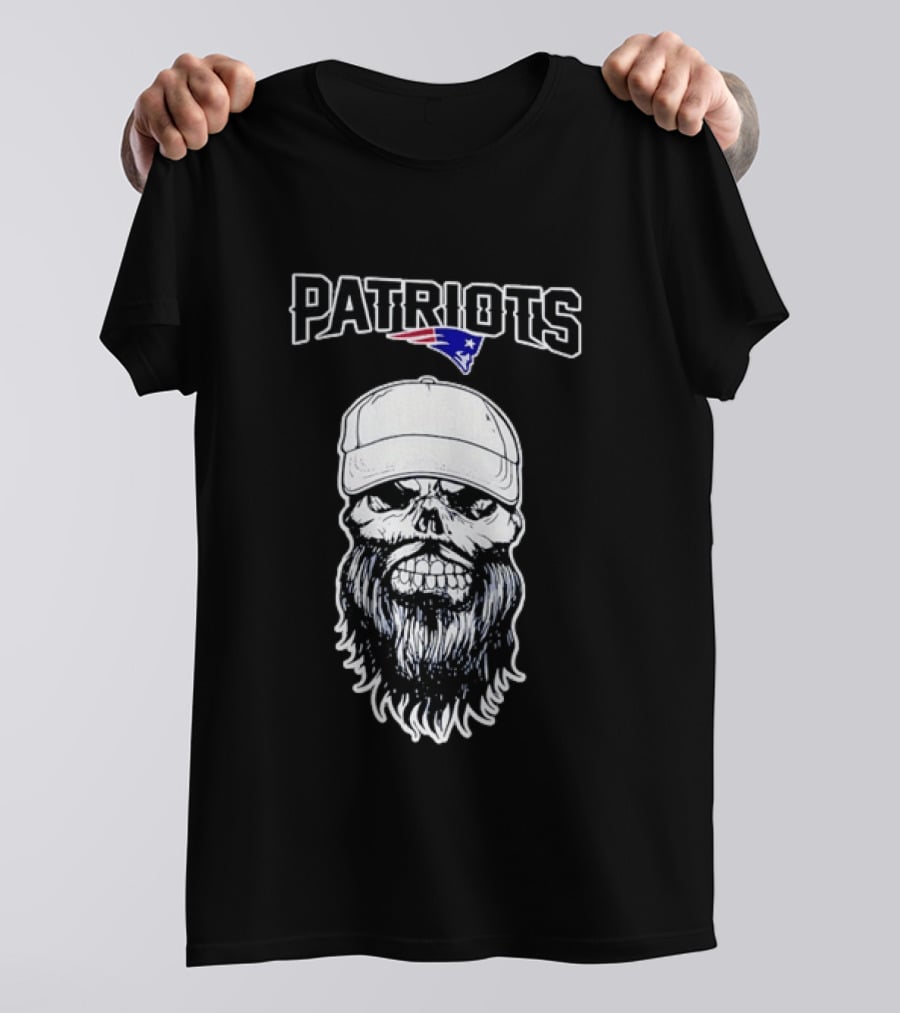 Patriots Bearded Skull With Cap Football Fan T-Shirt
