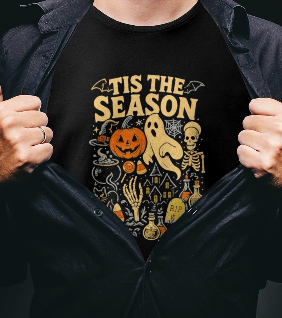 Tis The Season Halloween Pumpkin Ghost Skeleton Bats Candy T-Shirt