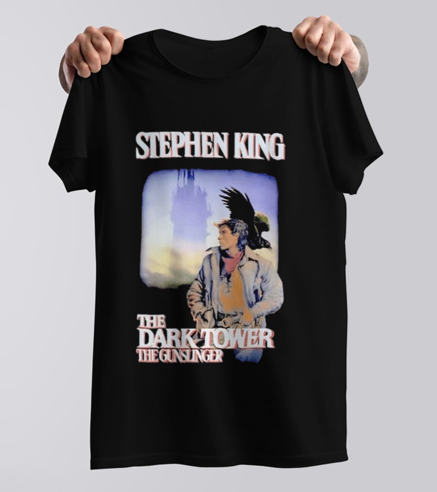 Stephen King The Dark Tower The Gunslinger Artwork With Gunslinger And Raven T-Shirt