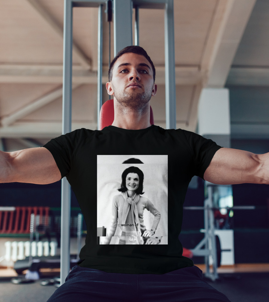 Rip Nancy Kissinger 1934 2026 A Woman Of Elegance T-Shirt