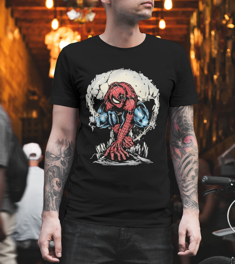 Spider Man Crouching Hero Marvel Comic Book T-Shirt