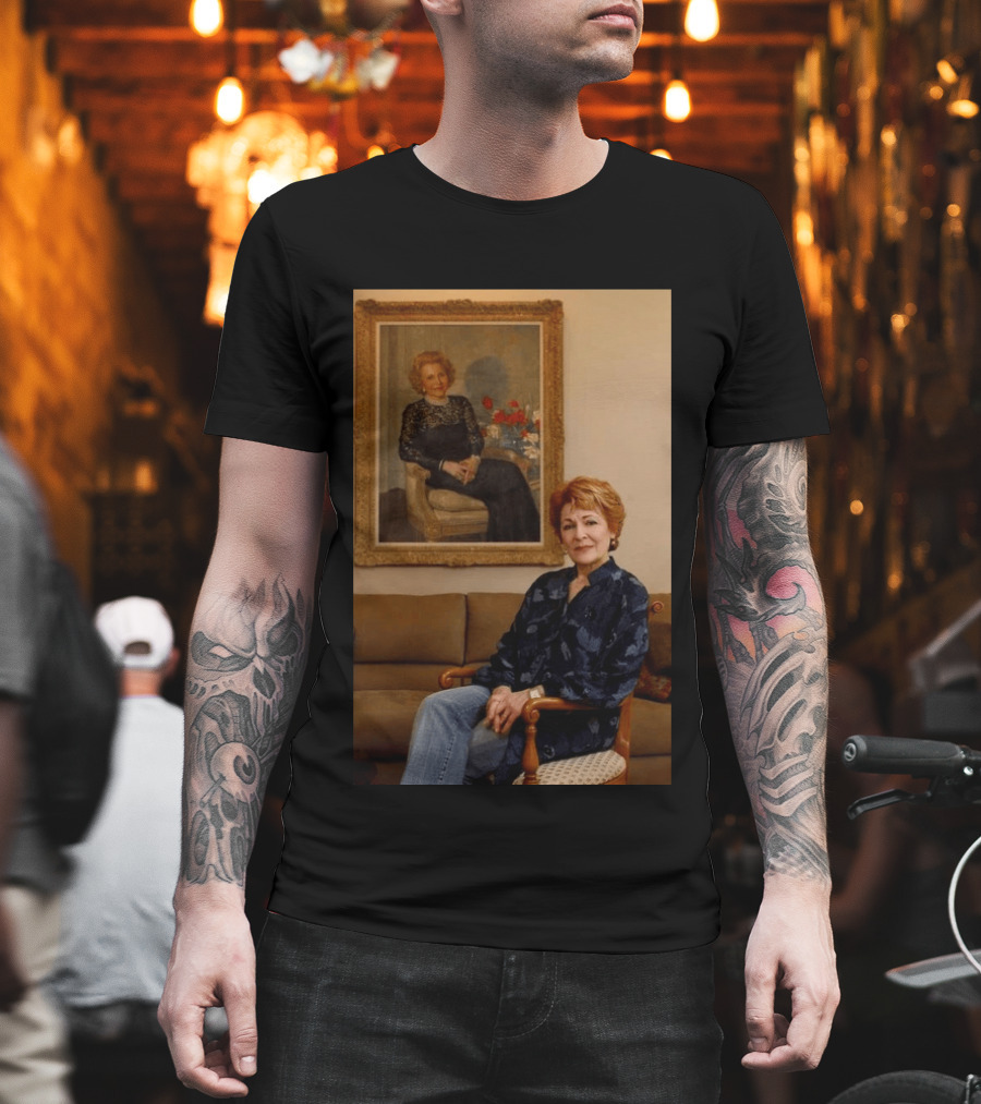 I Don't Know Who The Person In The Image Is. T-Shirt