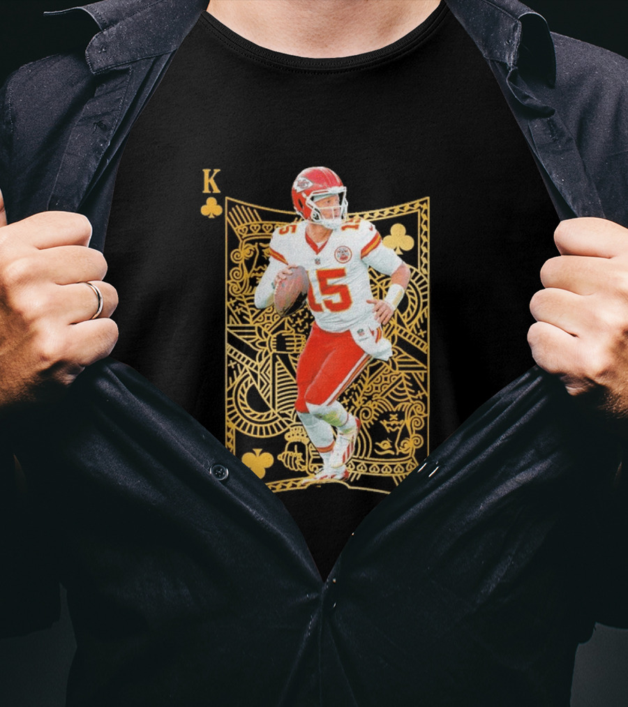 Patrick Mahomes II Kansas City Chiefs King Of Clubs Football Card T-Shirt