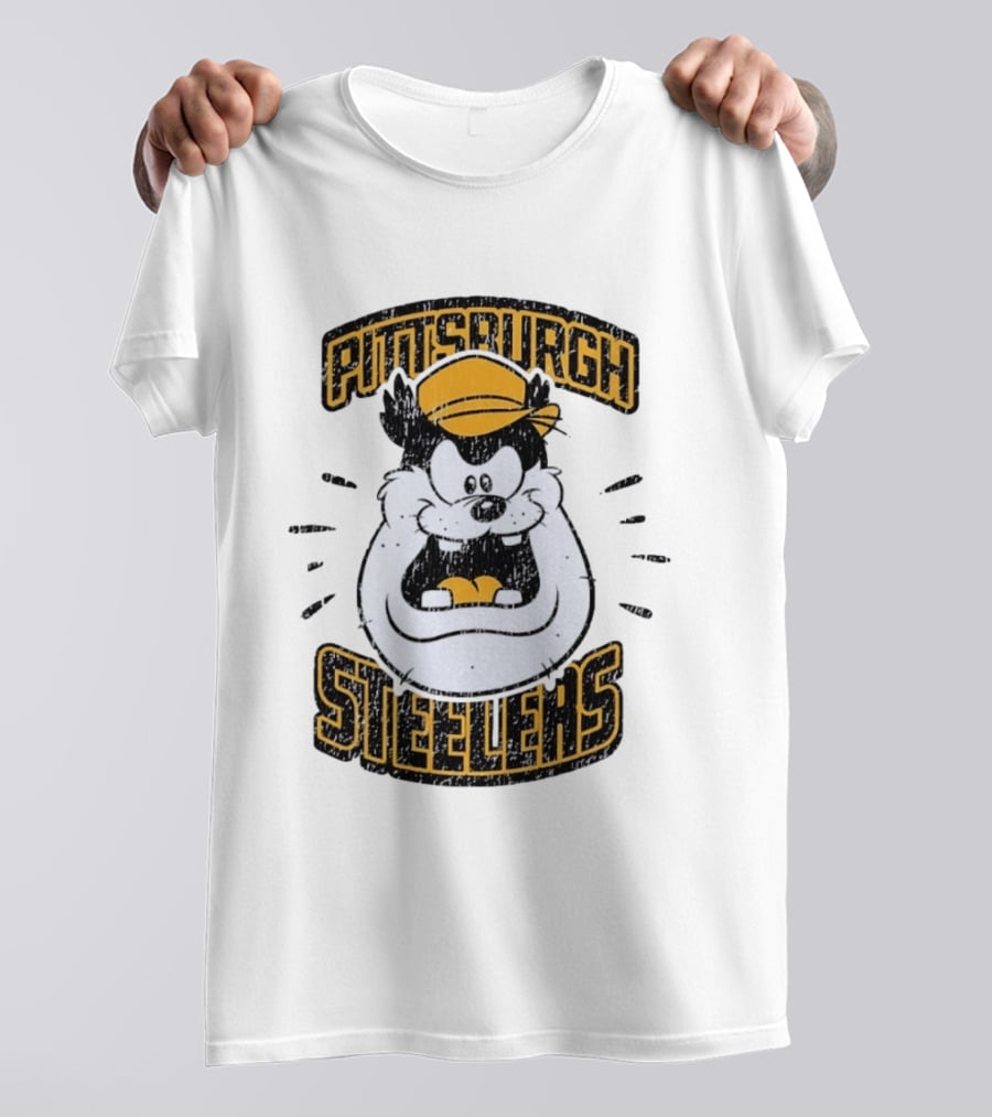 Pittsburgh Steelers Taz Distressed T-Shirt