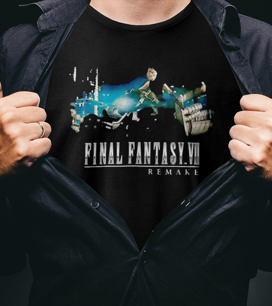 Cloud Strife Motorcycle Chase Final Fantasy VII Remake T-Shirt