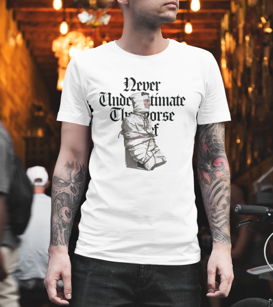 Never Underestimate The Horse Thief Western Style Cowboy T-Shirt