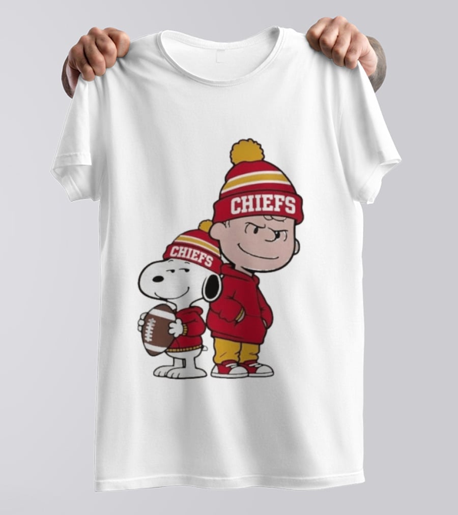 Snoopy And Charlie Brown Chiefs Football Fans Kansas City Chiefs T-Shirt