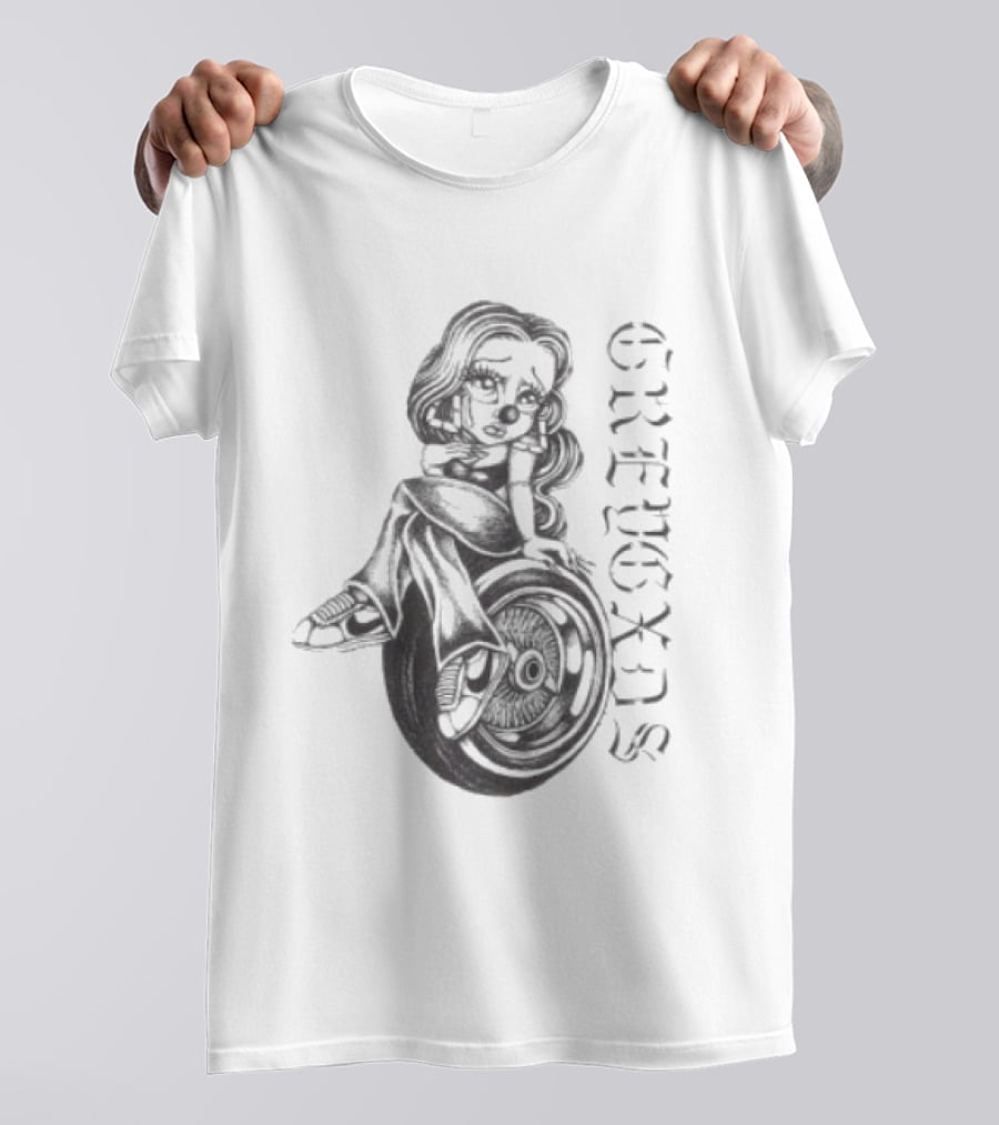 Greygxds Women's Lady Luck Raglan Vintage Style Art With Wheel T-Shirt