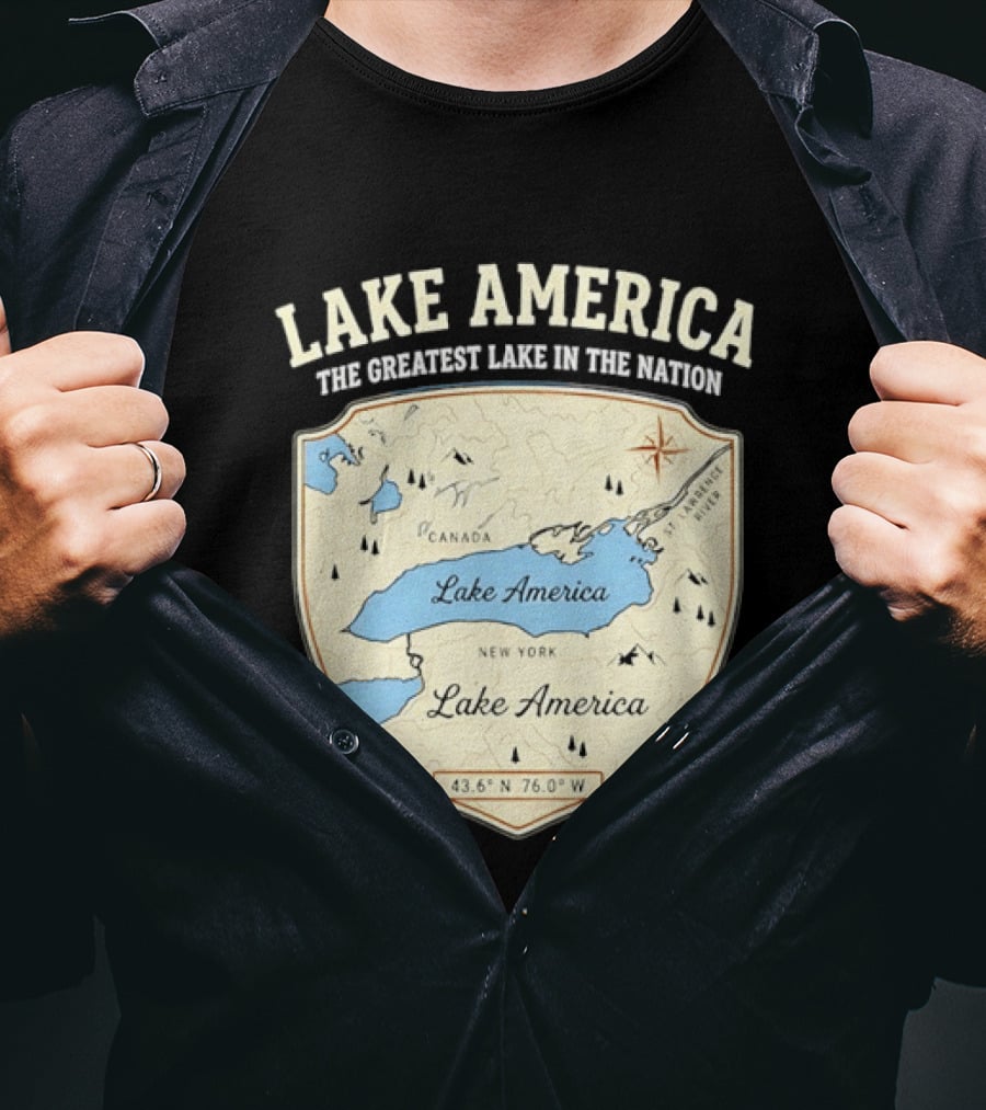 Lake America The Greatest Lake In The Nation Map Compass Cream T-Shirt