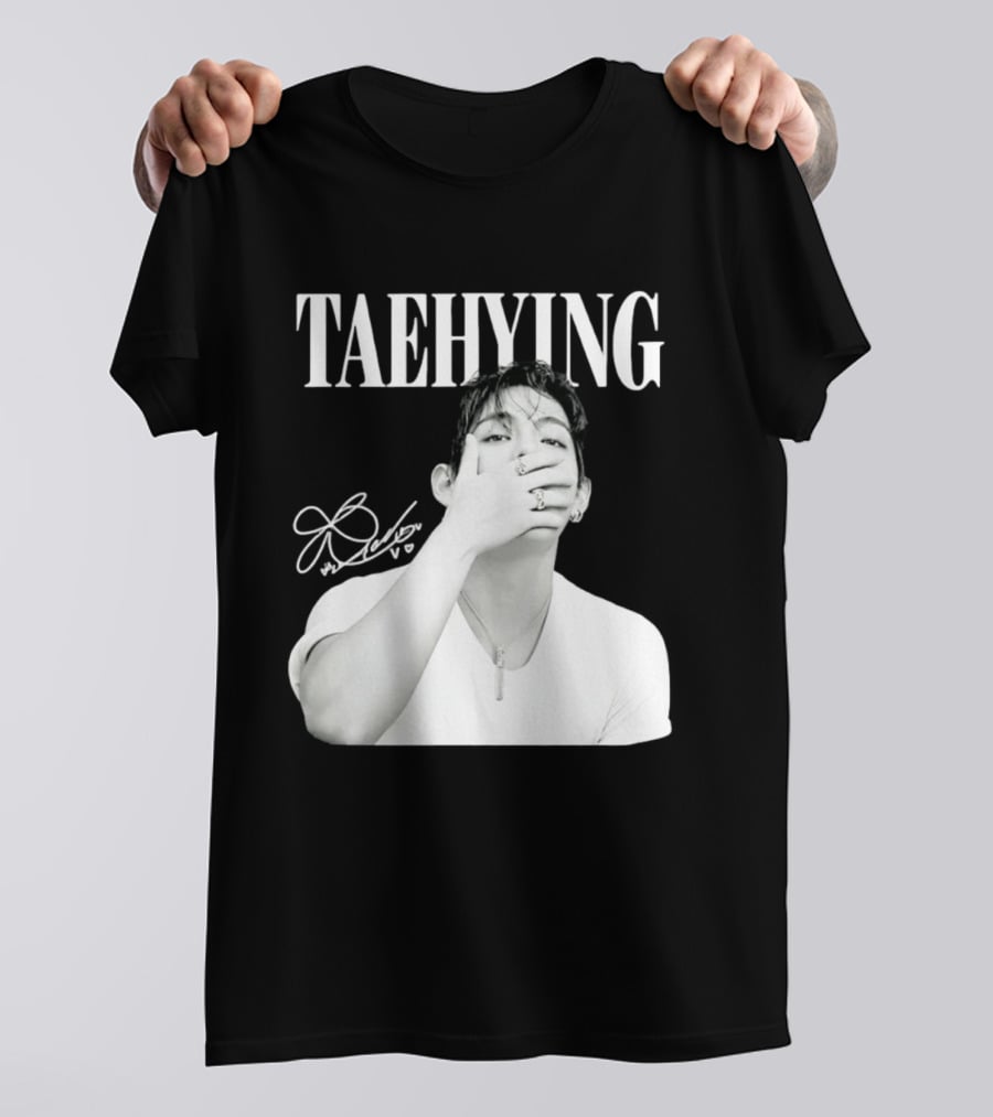 TAEHYUNG BTS V K Pop Fashion Style Signature T-Shirt