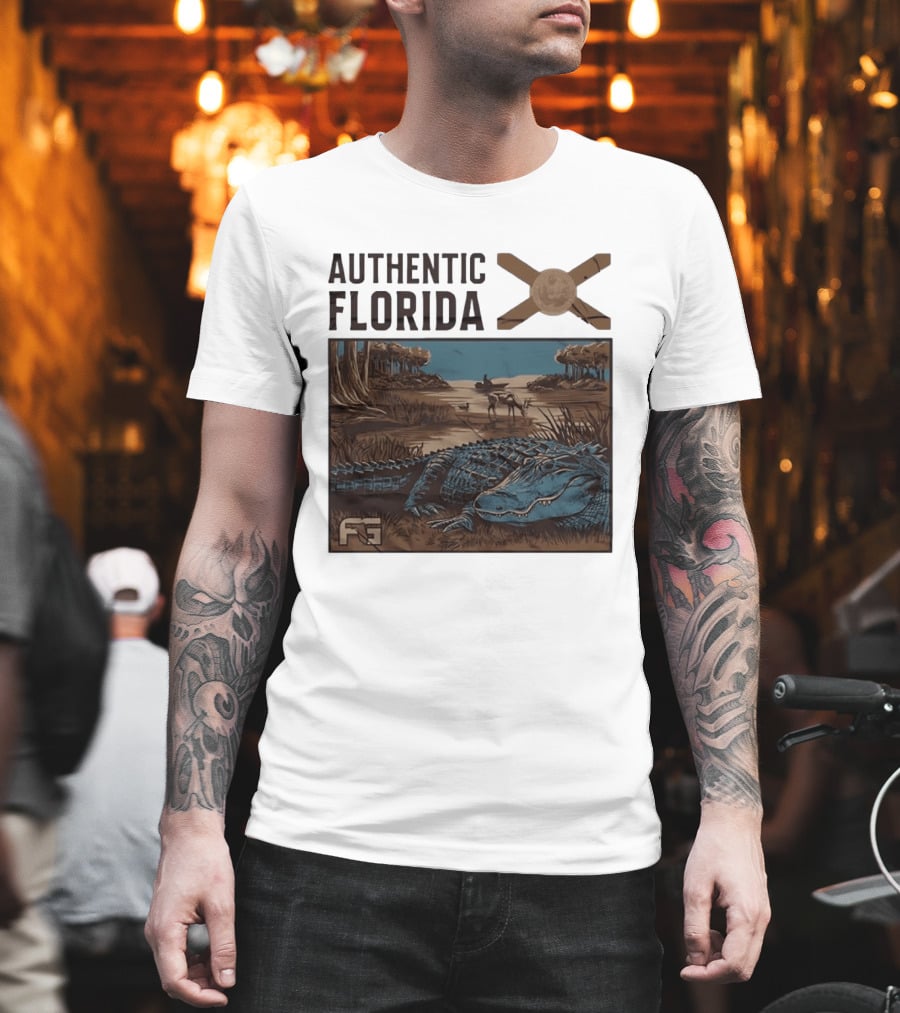 Authentic Florida Alligator With Canoe And Nature Scene T-Shirt