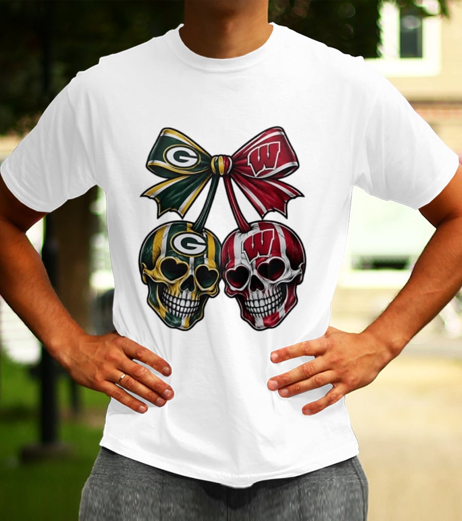 Green Bay Packers Wisconsin Badgers Skulls Bow T-Shirt