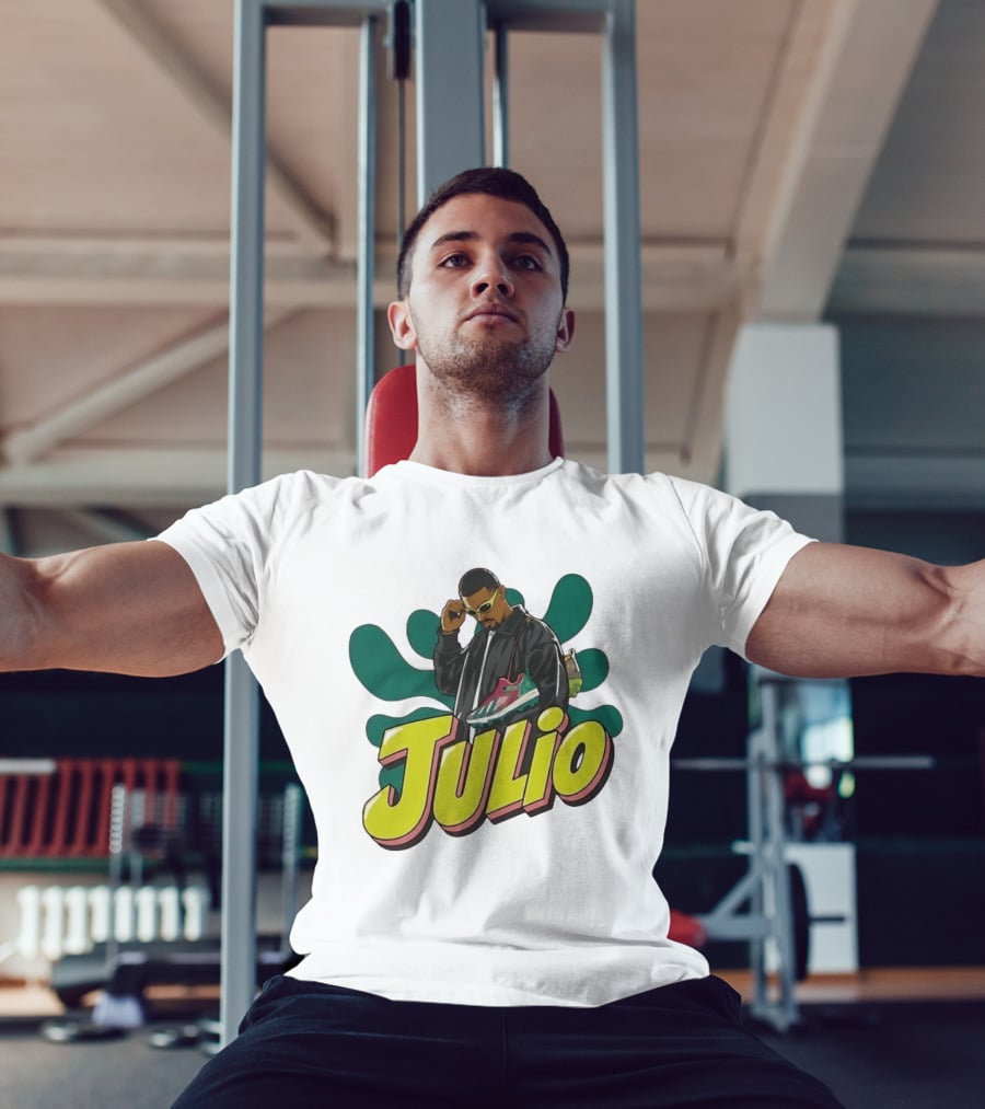 Julio Cool Streetwear Style With Trendy Sneakers T-Shirt