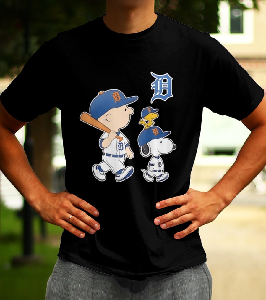 Charlie Brown Snoopy Woodstock Detroit Tigers Baseball Peanuts T-Shirt