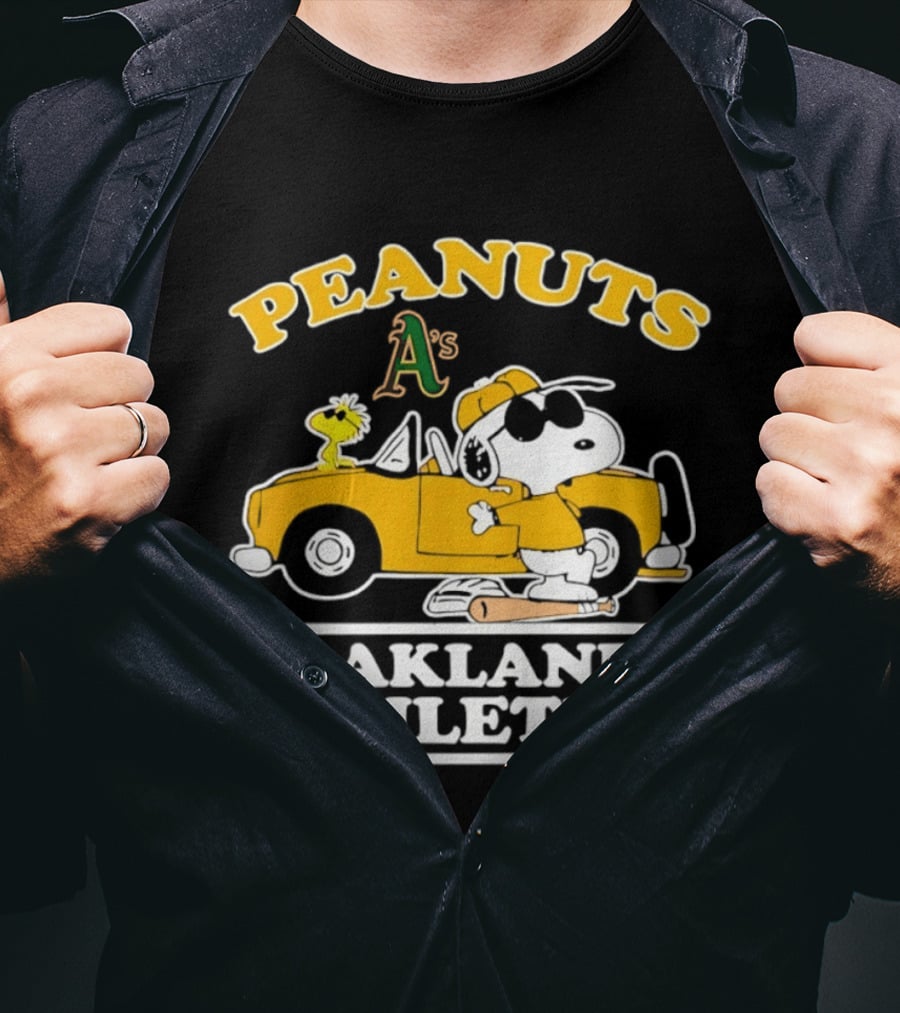 Peanuts Snoopy Woodstock Oakland Athletics A's T-Shirt