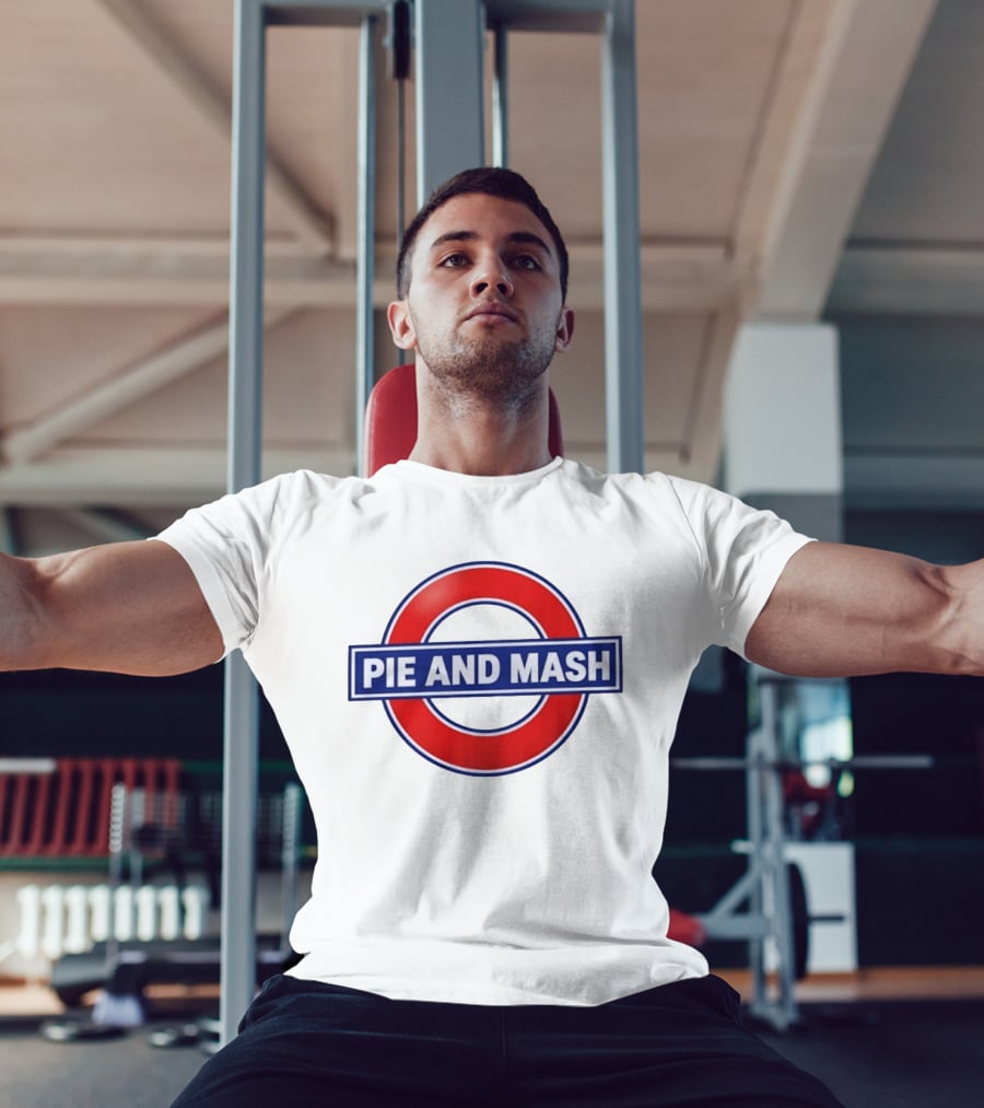 Pie And Mash London Underground Sign Circular Red Blue T-Shirt