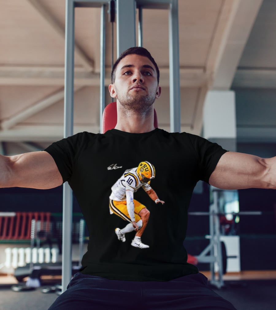 Garrett Nussmeier LSU Tigers Football Quarterback Action Play T-Shirt