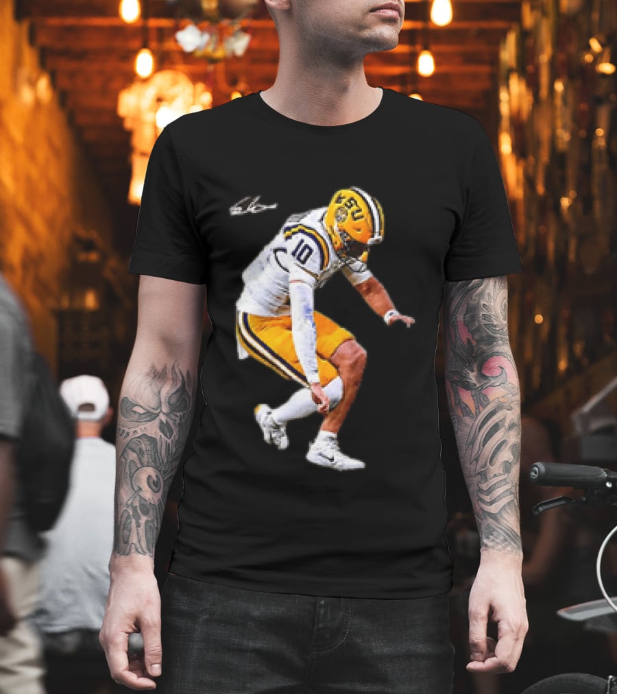 Garrett Nussmeier LSU Tigers Football Quarterback Action Play T-Shirt