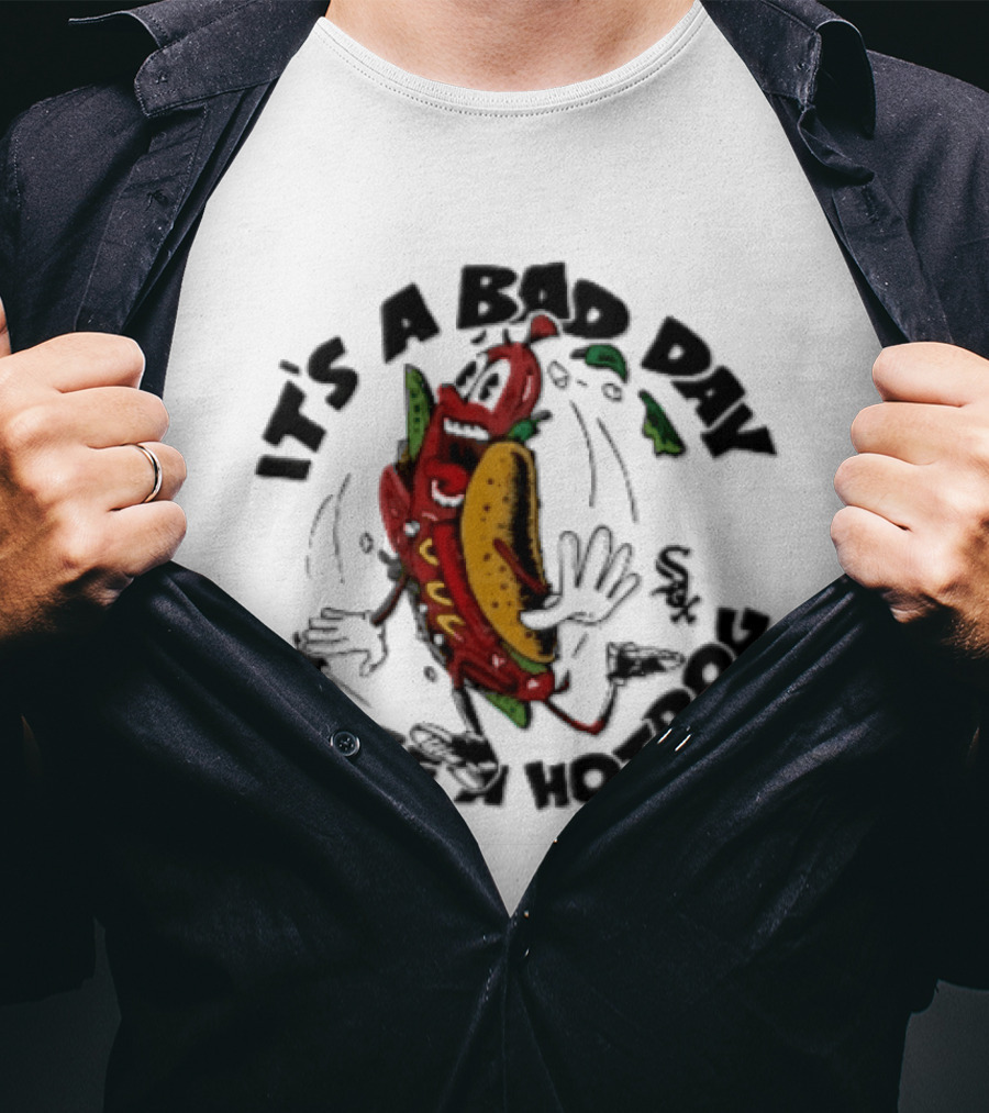 Chicago White Sox MLB It's A Bad Day To Be Hotdog Panicked Cartoon Sausage Running T-Shirt