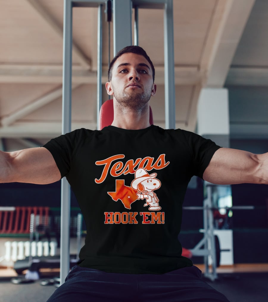 Texas Snoopy Hook 'Em Peanuts Cowboy Spirit T-Shirt