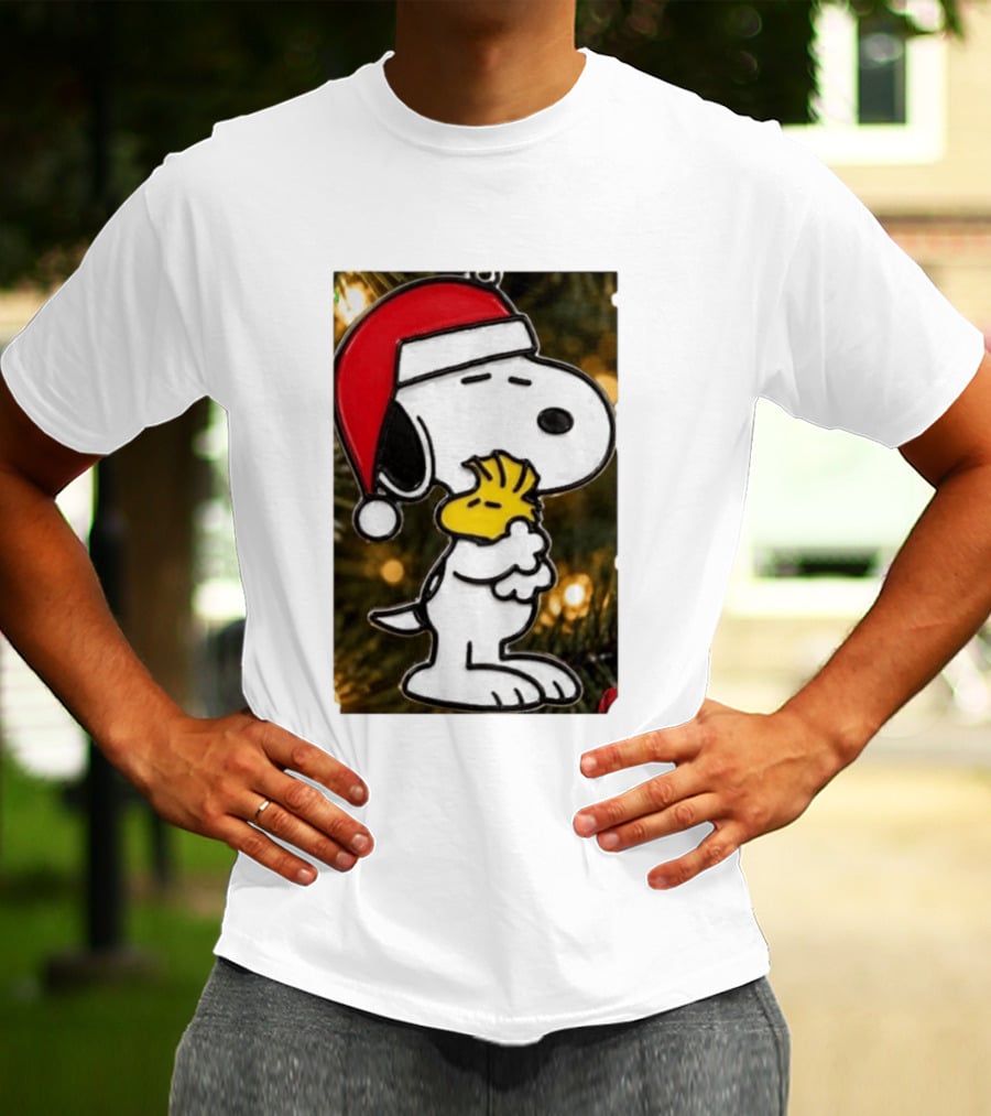 Snoopy Woodstock Christmas Hugging Best Holiday Gift Peanuts T-Shirt