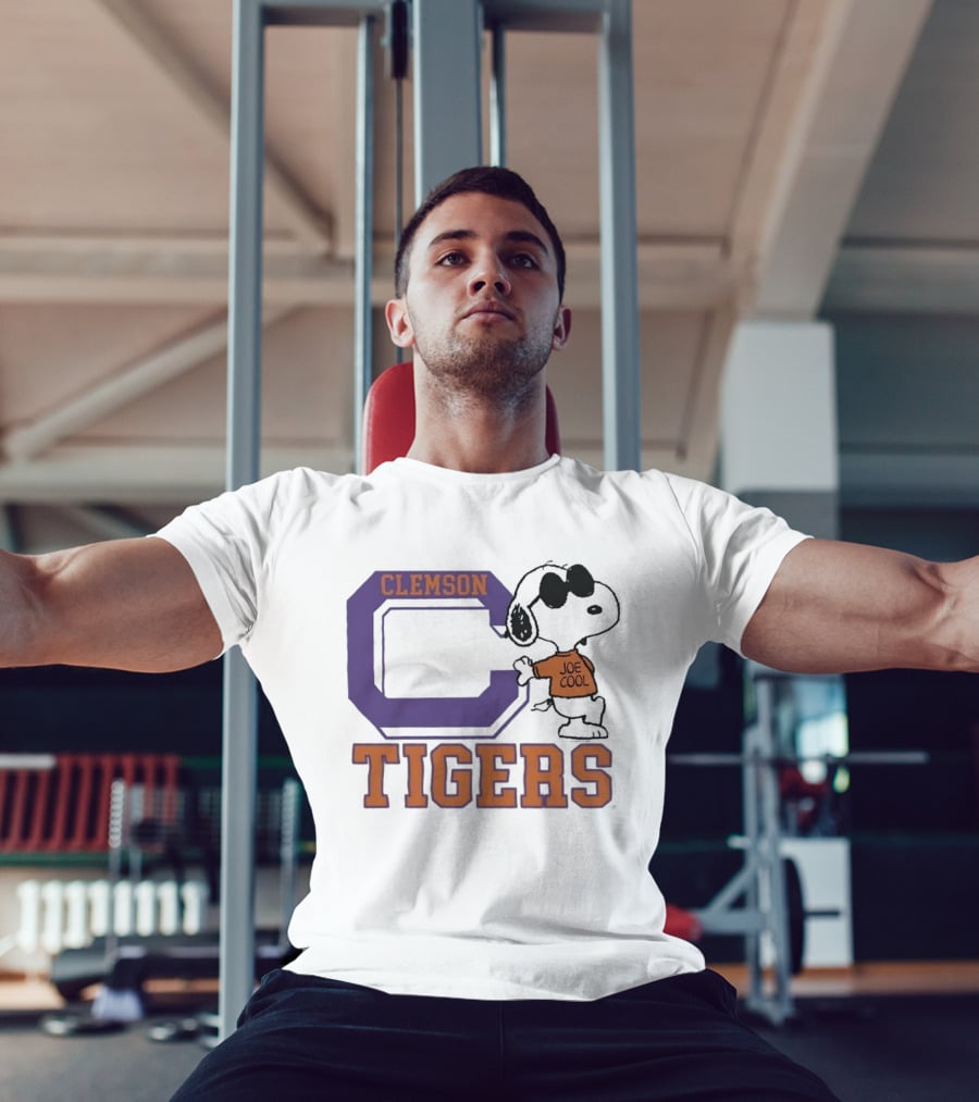 Clemson Tigers Snoopy Joe Cool Peanuts College Sports T-Shirt