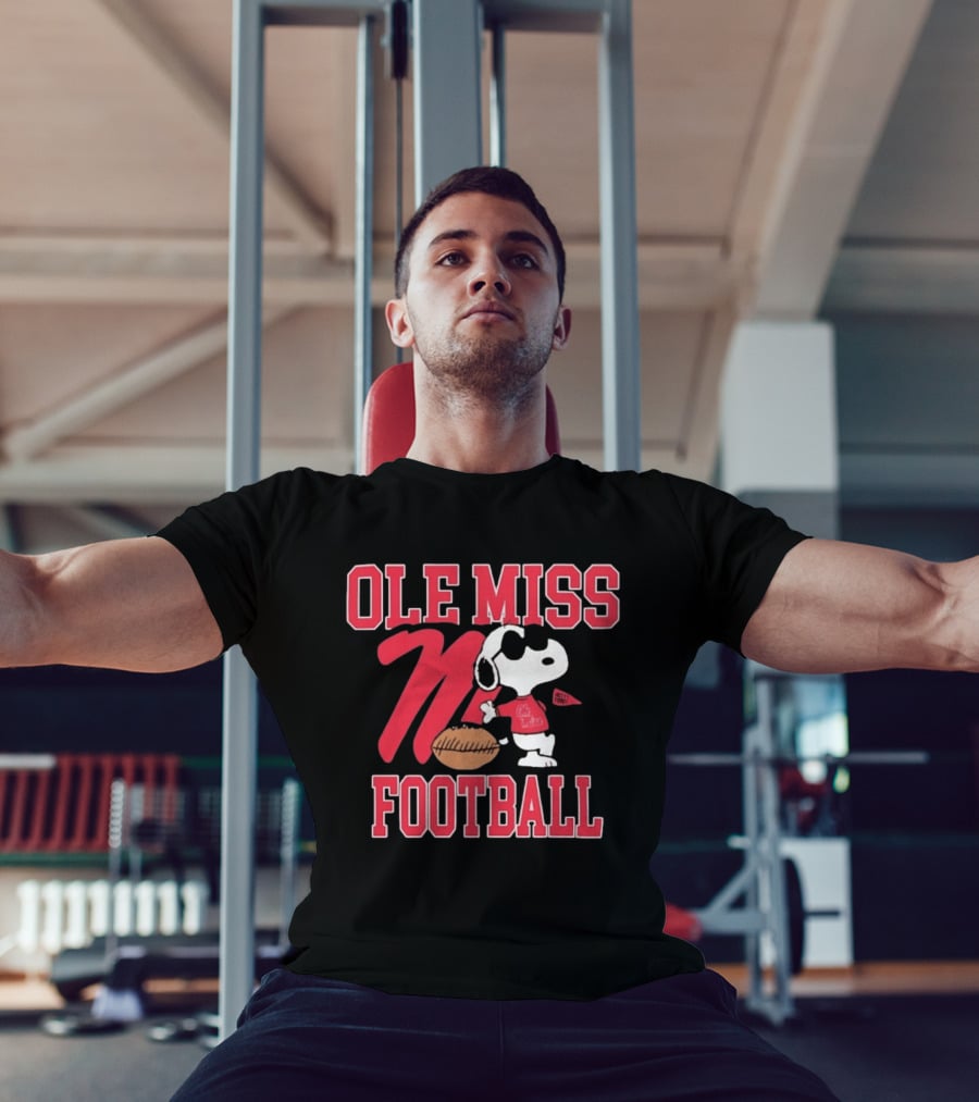 Ole Miss Football Snoopy Hotty Toddy Peanuts T-Shirt