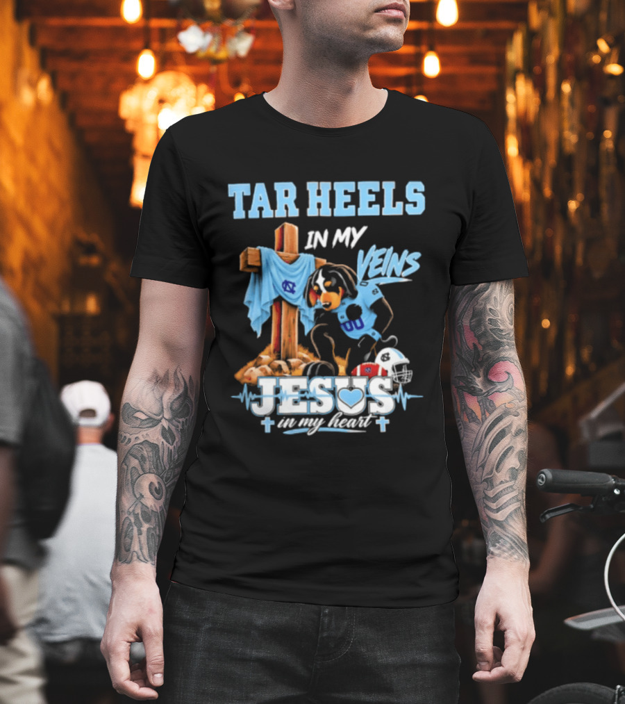 Tar Heels In My Veins Jesus In My Heart Football Dog T-Shirt