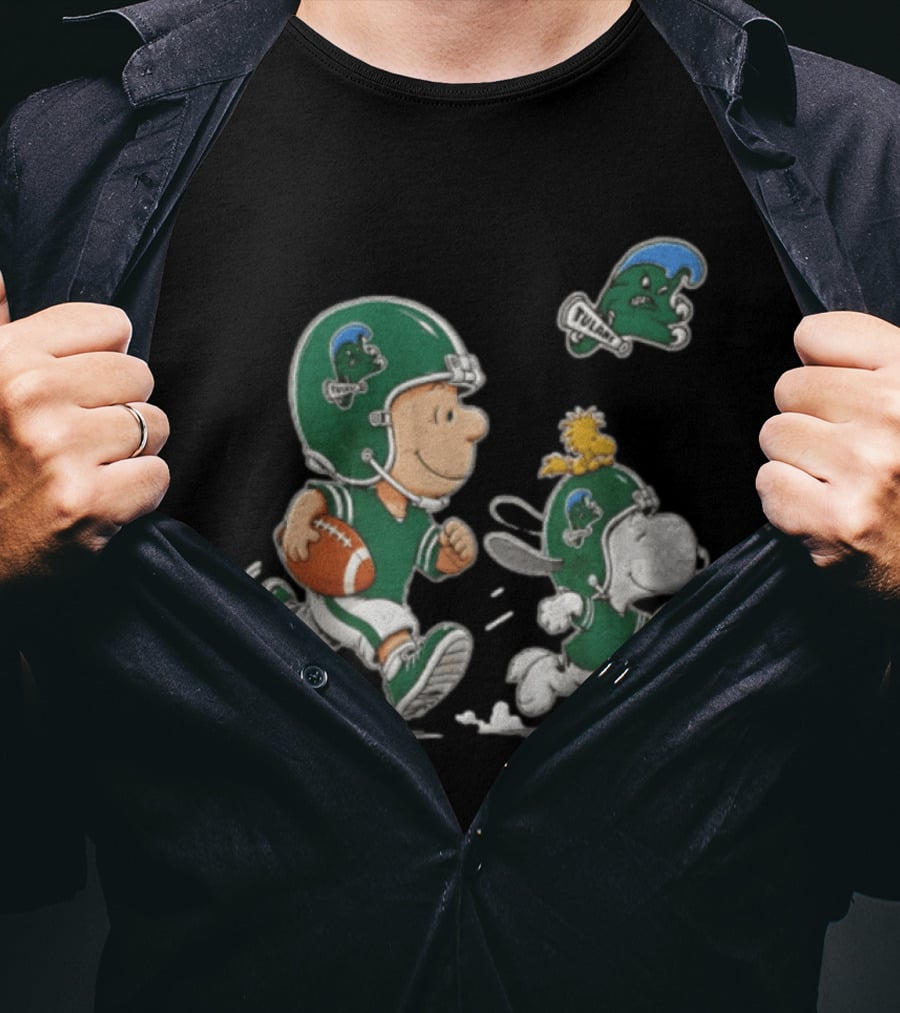 Charlie Brown Woodstock Snoopy Tulane Green Wave Football Helmets T-Shirt