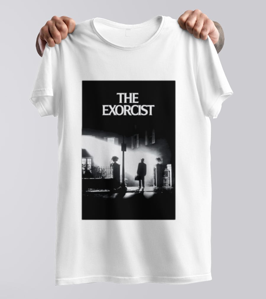 The Exorcist Iconic Horror Movie Walking Man Shadow Scene T-Shirt