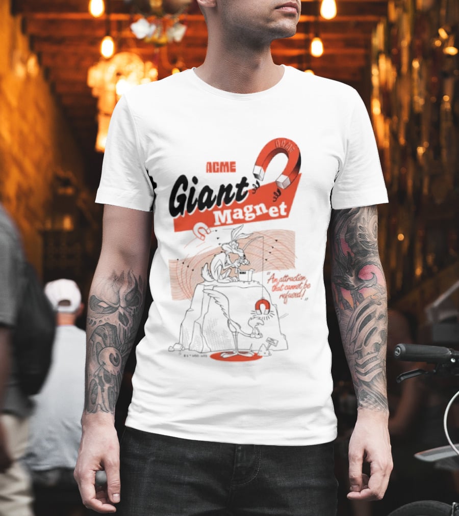 ACME Giant Magnet Wile E Coyote Road Runner Stimulation Speed T-Shirt