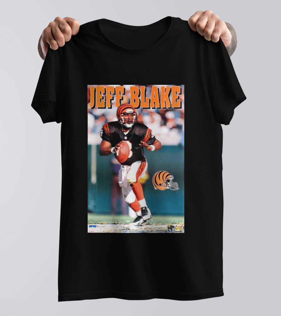 Cincinnati Bengals Jeff Blake Quarterback Action NFL Football T-Shirt