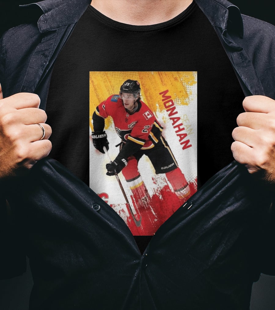 Sean Monahan Calgary Flames NHL Hockey Action T-Shirt