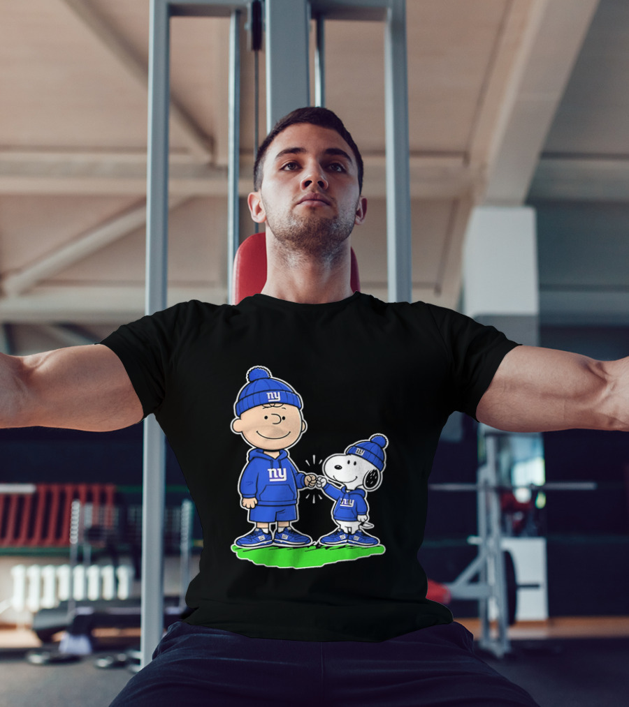 Snoopy And Charlie Brown NY Giants NFL Collaboration T-Shirt