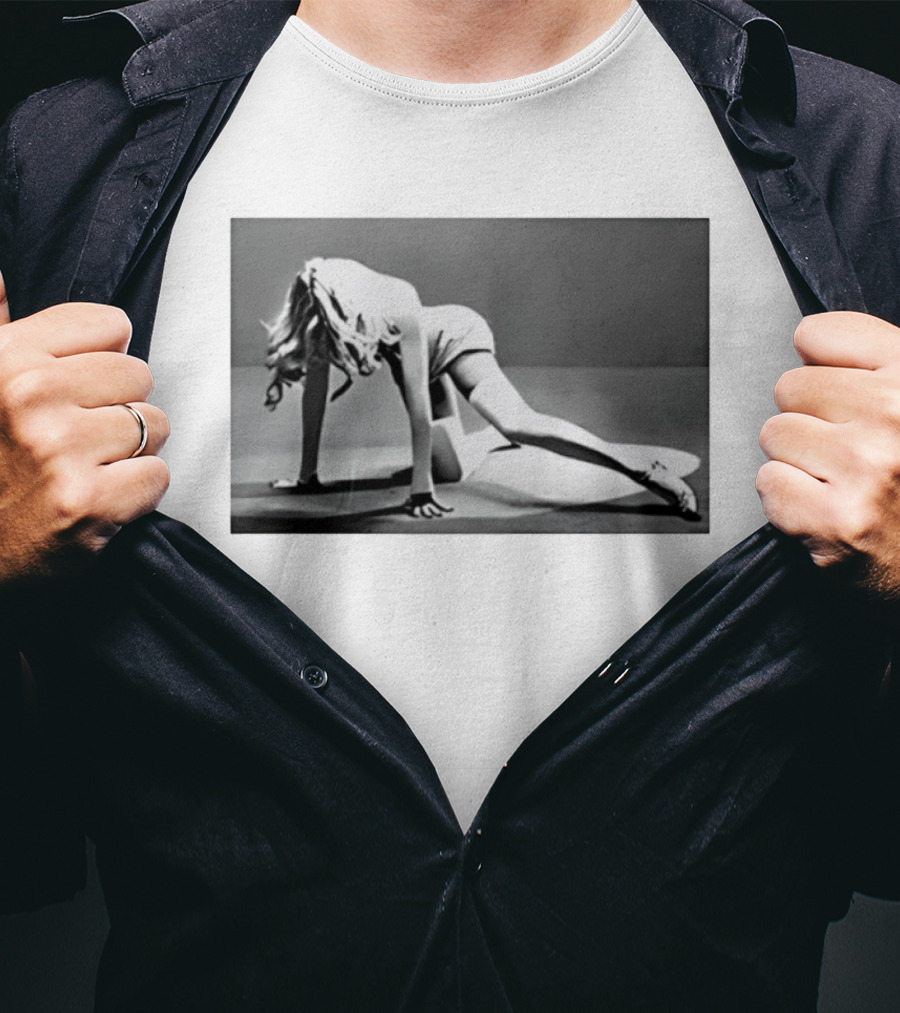 Marilyn Monroe Iconic Glamour Black And White Pose T-Shirt