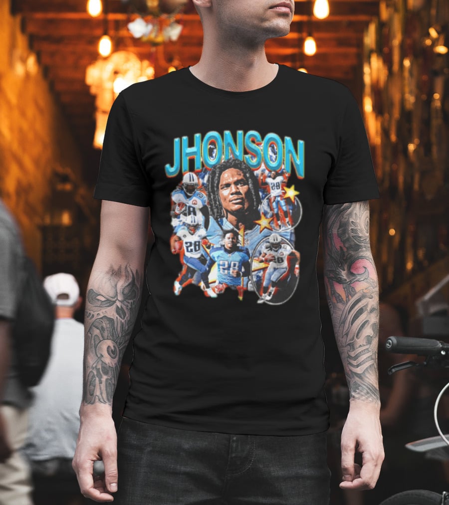 Chris Johnson Tennessee Titans 2000 Yard Season Jhonson 28 NFL Football T-Shirt